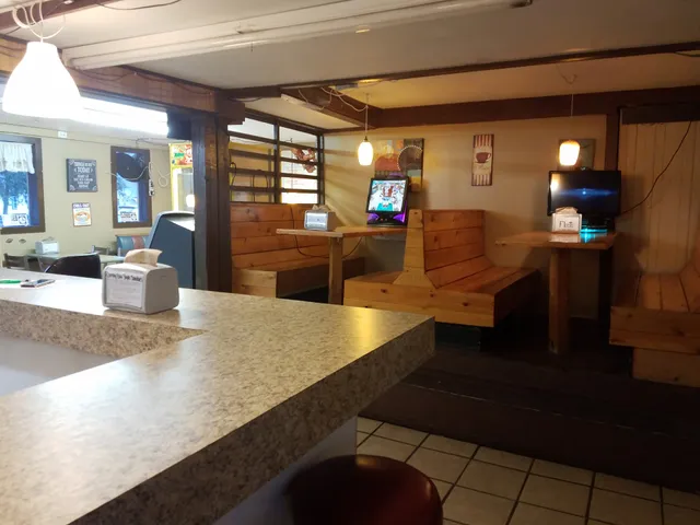 All Stars Cafe, Bakery and Ice Cream Shop