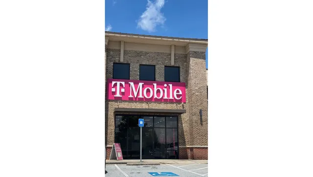 T-Mobile Authorized Retailer