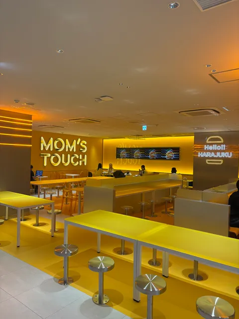 MOM’S TOUCH マムズタッチ ソラド原宿店