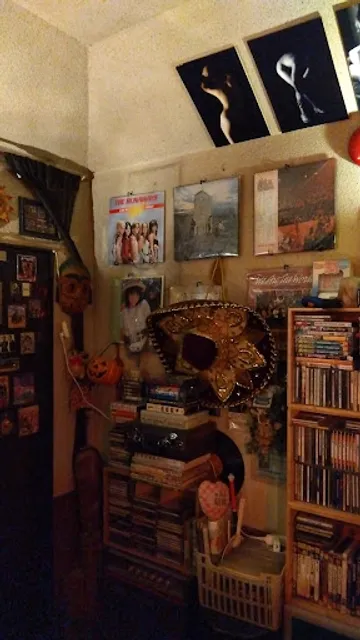 ワンショットバー「昭和」（元.JazzBOP）