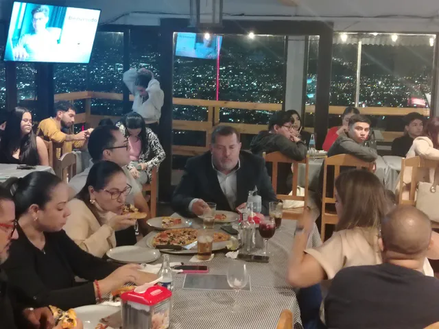 MIRADOR Y RESTAURANTE EL COMAL DE MARCELA