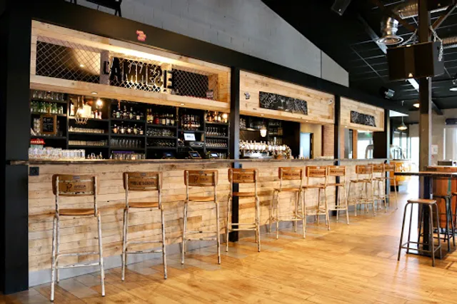 L'Amnésie Pringy - Bar Restaurant Festif