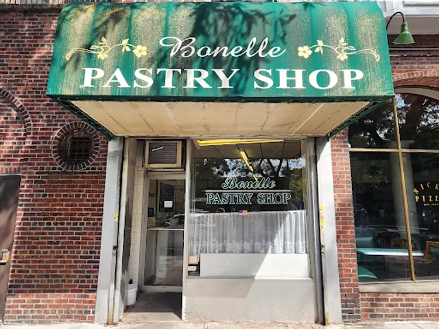 Bonelle Pastry Shop