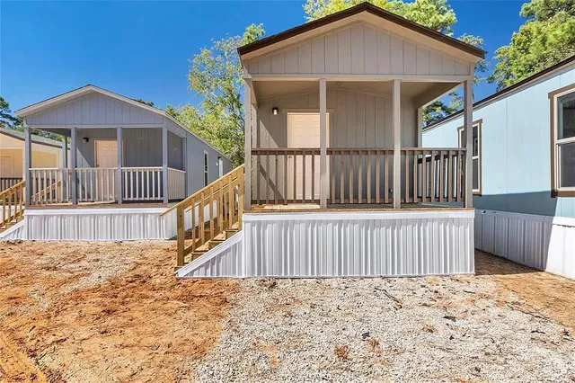 The Village at The Lake RV & Tiny Home Community