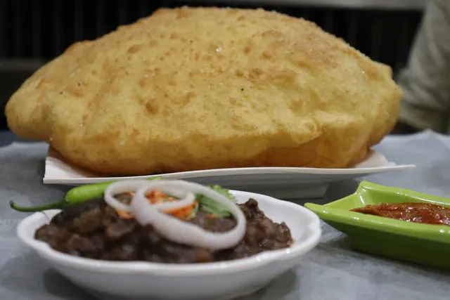 Big Bhature