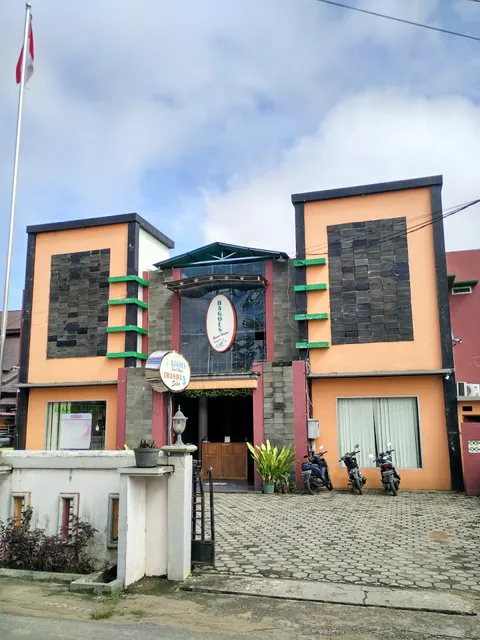 Urbanview Hotel Bagoes Sintang by RedDoorz