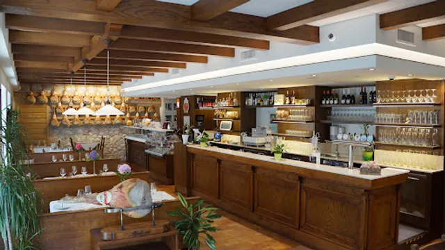 La Casa del Prosciutto "Alberti 1906"