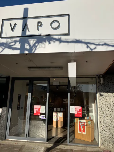 vap o store Vape of Legends : une gamme d'e-liquides signée Levest - main image 1