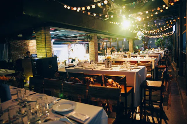 Én Restaurant & Event Space