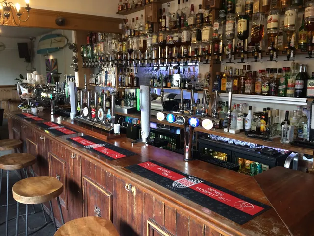 The Queens Head Easton