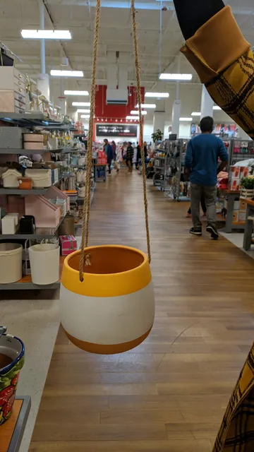 HomeGoods
