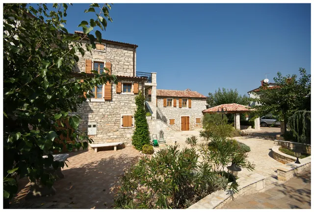 Apartments Villa Stapo