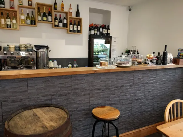 St Davids Gin & Kitchen under new ownership: www.no16stdavids.wales