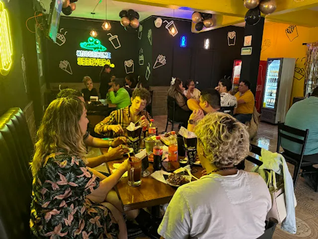 Busher Cocdril's Los Reyes Tlahuac