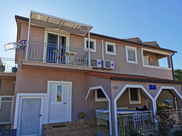 Apartment&rooms Roza