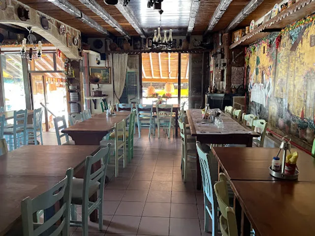 Στολίδι της Ψίνθου Greek Taverna in Psinthos Village Local Restaurant near Butterflies Valley