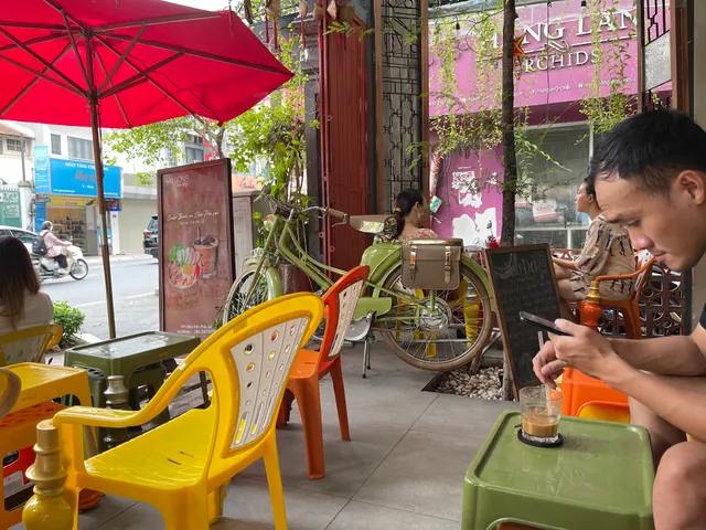 Sài Gòn Đậm Đắng