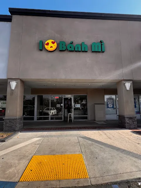 I Love Banh Mi