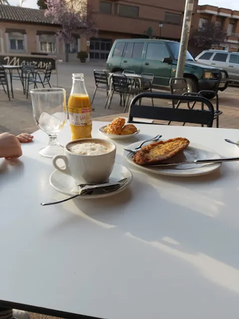 Manzano - Bakery Cafe Pasteleria