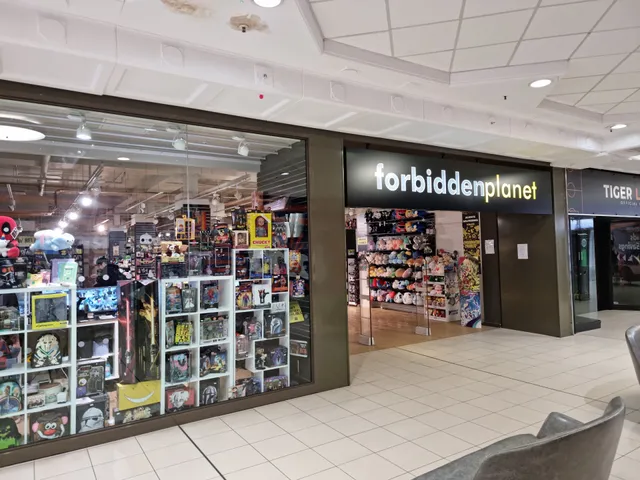 Forbidden Planet Hull