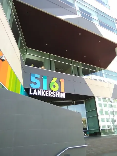5161 Lankershim Blvd
