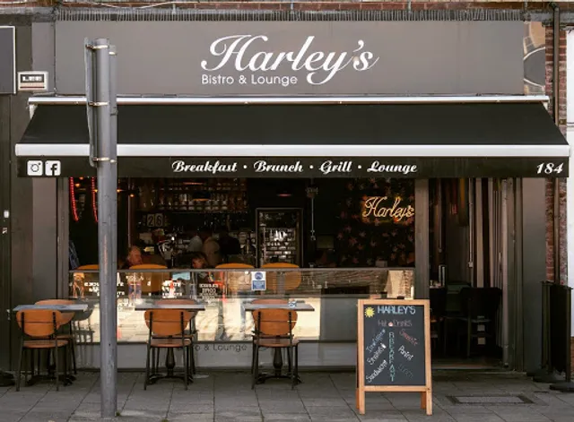 Harley’s Bistro & Lounge