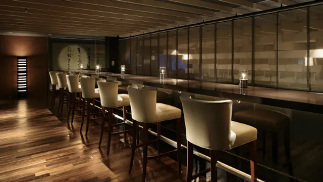 ザ・キャピトル バー