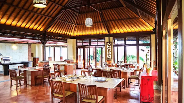 Tunjung & Lotus Restaurant