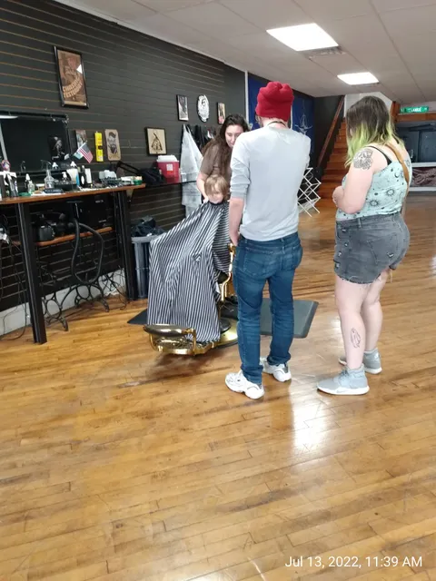 The Rusty Razor Hair & Beard Parlor