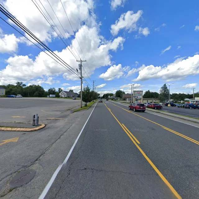 Wells Shopping Plaza Shopping Center