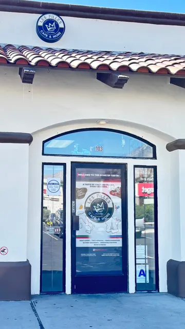 Les Filles Cafe & More