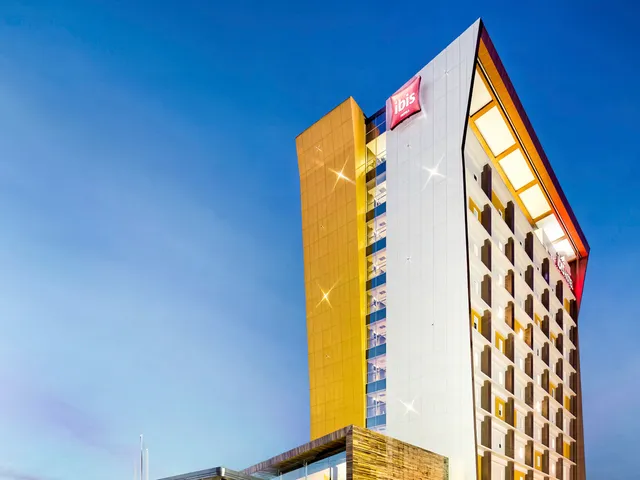 ibis Padang
