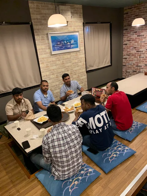 DEWAN E KHAS Restaurant