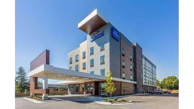 Baymont Inn & Suites by Wyndham Madison