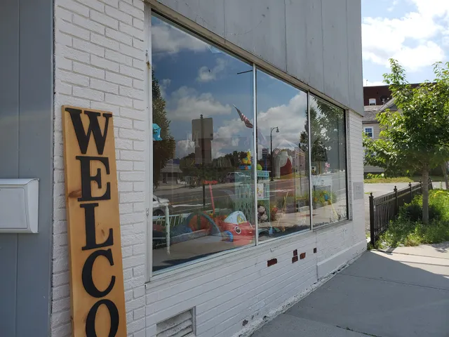 Kidding Around Consignment