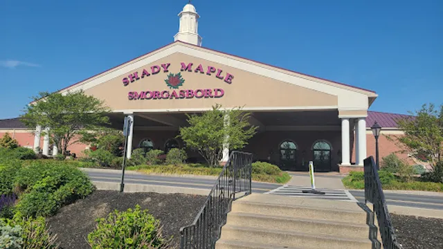 Shady Maple Smorgasbord