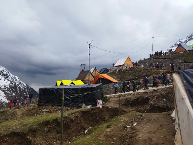 Mount Holiday Rudra Camp, Kedarnath