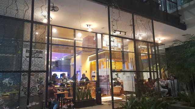 Dream Coffee and Resto by LnaRayen