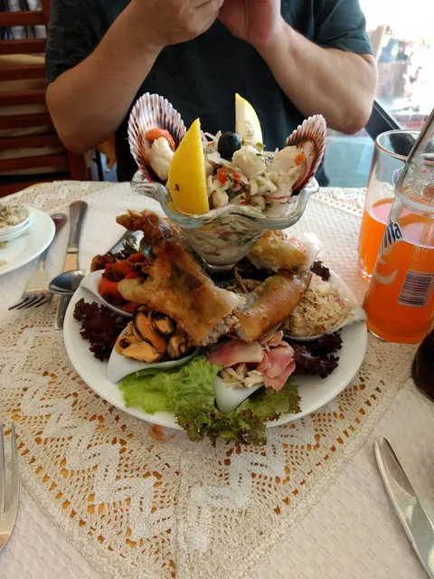 Restaurant los compadres II