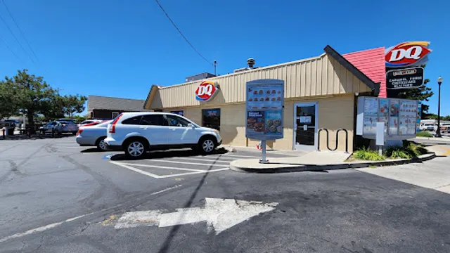 Dairy Queen Grill & Chill