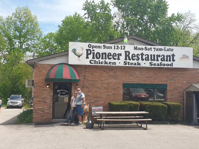 Pioneer Restaurant & Lounge