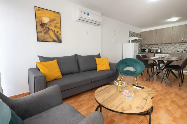 Napa Centrale Suites