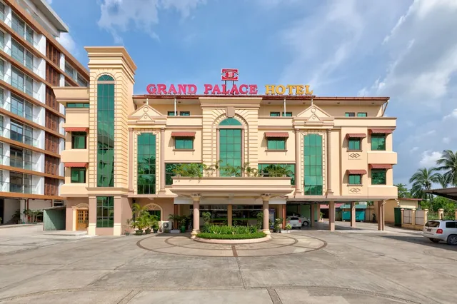 Grand Palace Hotel, Yangon