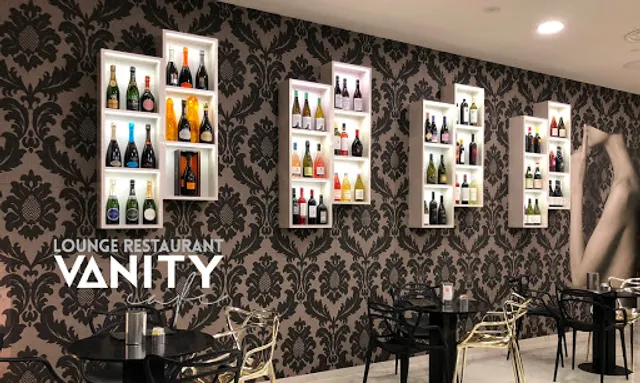Vanity Café