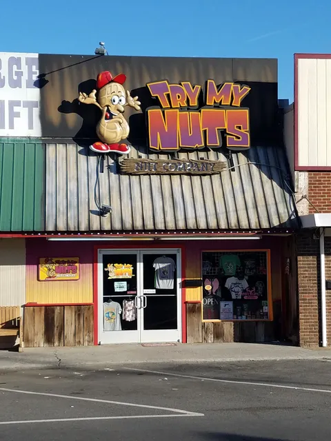 Try My Nuts Pigeon forge Tn