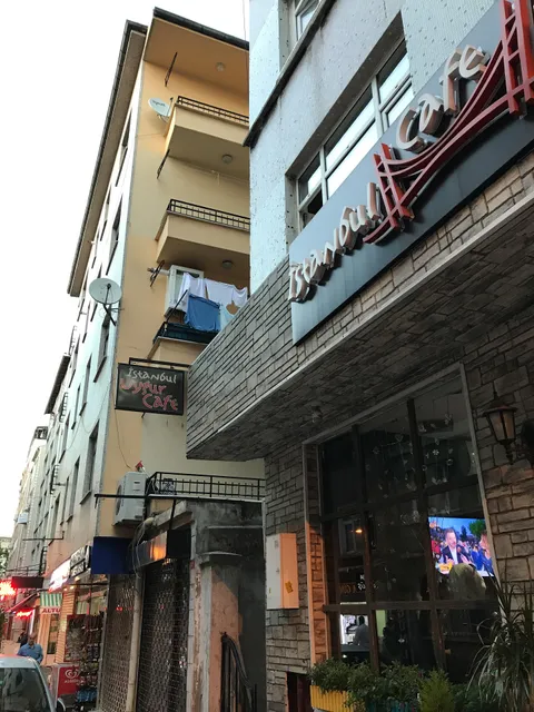 istanbul uygur cafe