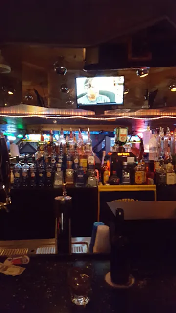 Missi's Sports Bar & Lounge