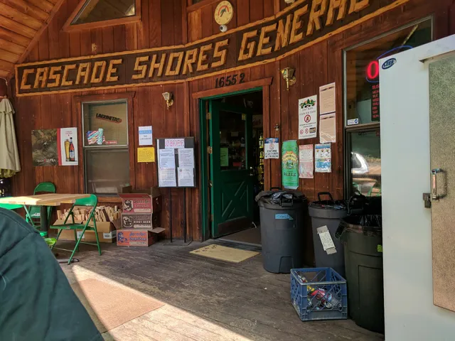 Cascade Shores General Store & Cafe