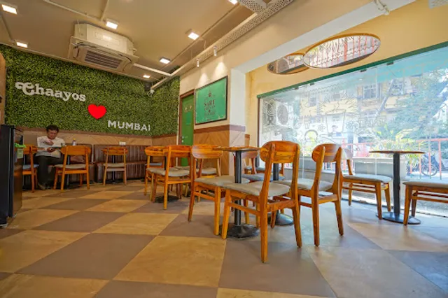 Chaayos Cafe at Villeparle