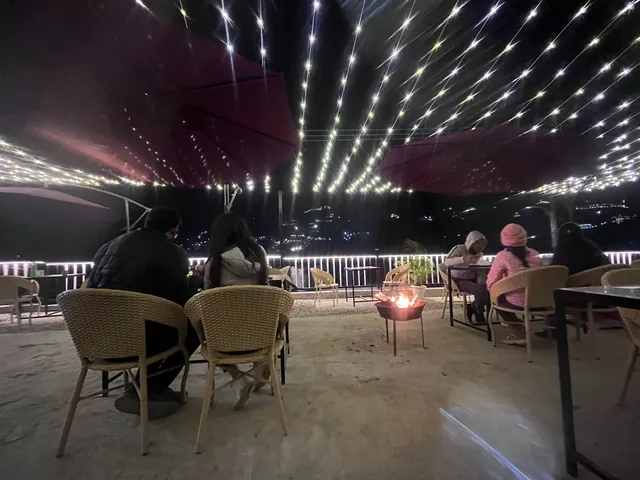 The Taal Cafe & Restaurant